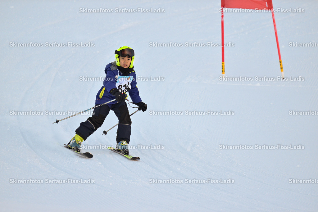 SRF_25.12.2025_0035 | Skirennfotos,Serfaus,Fiss,Ladis,Kinderskirennen,Winter,Tirol,Oberland,skirace,SFL,feelfree,weil wir's genießen,ski,Ski,skifahren,Sonnenplateau, - Realisiert mit Pictrs.com