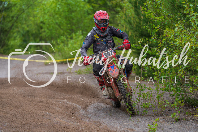 JHF.DEM.Meltewitz.1.135 | jennyhubatsch-endurofotografie
