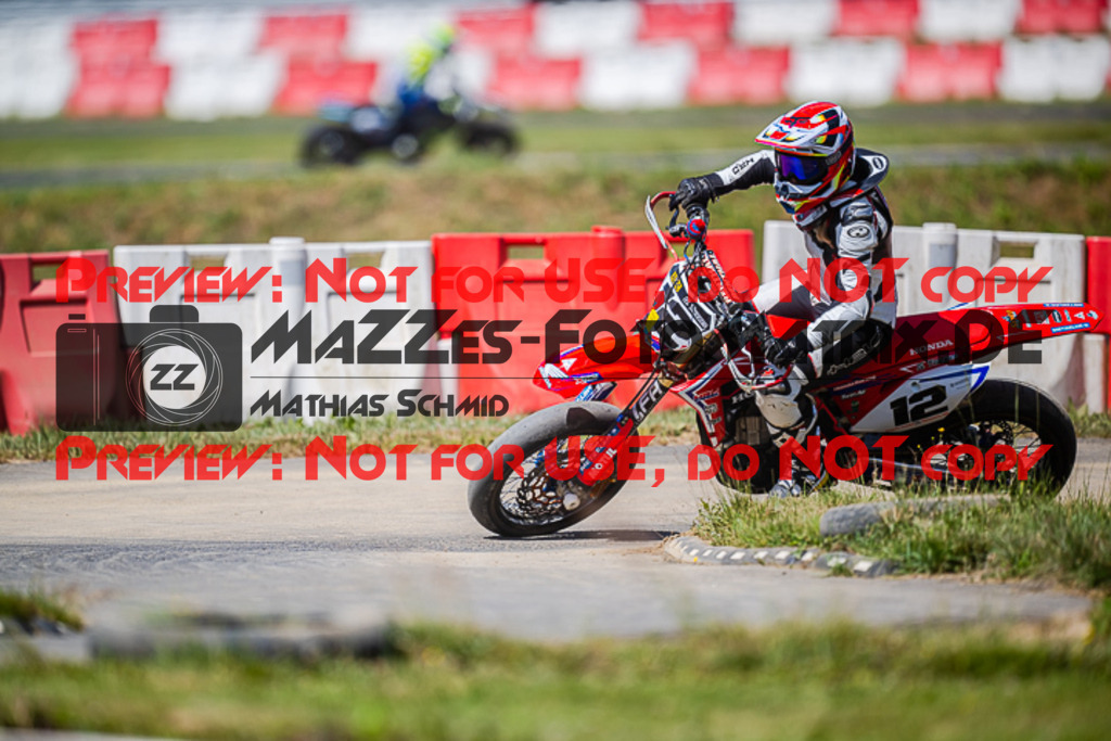 MaZZes_FotoMatrix_220702_6558 | S4