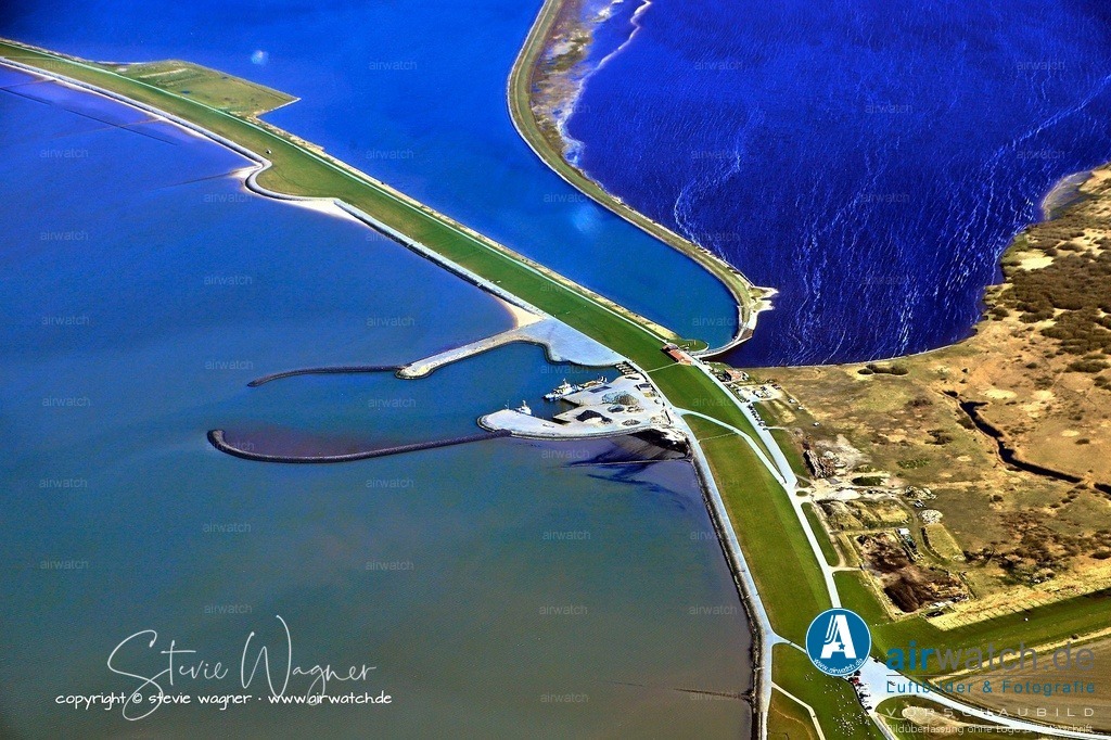 Nordsee-Nordfriesland-Beltringharder-Koog-airwatch-wagner-_MG_4201 | Entdecken Sie atemberaubende Luftbilder und Fotografien auf airwatch.de - Tauchen Sie ein in eine Welt voller faszinierender Aufnahmen aus der Vogelperspektive.