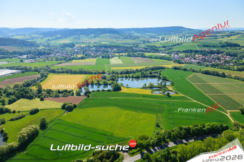 Die Luftaufnahme der Stadt Küps wurde vom UL-Flugzeug heraus erstellt ( keine Drohne )- hohe Auflösung für beste Qualität