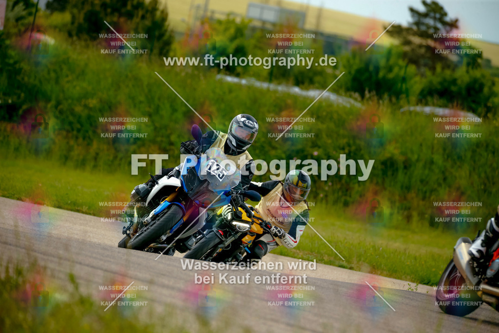 _MOT1431 | Hier findet Ihr Bilder von Touristenfahrten auf der Nürburgring Nordschleife oder von anderen Veranstaltungen die ich besucht habe. Viel Spass beim Durch Schauen 