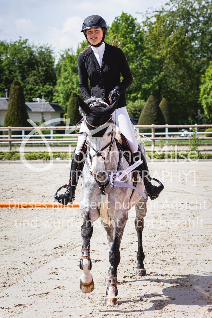 260509_PfSpTa_14_Youngster-S1-419 | Deine schönsten Turniermomente als professionelle Fotos! Entdecke hochwertige Pferdesport-Fotografie im Online-Shop. Jetzt Fotos finden & bestellen!