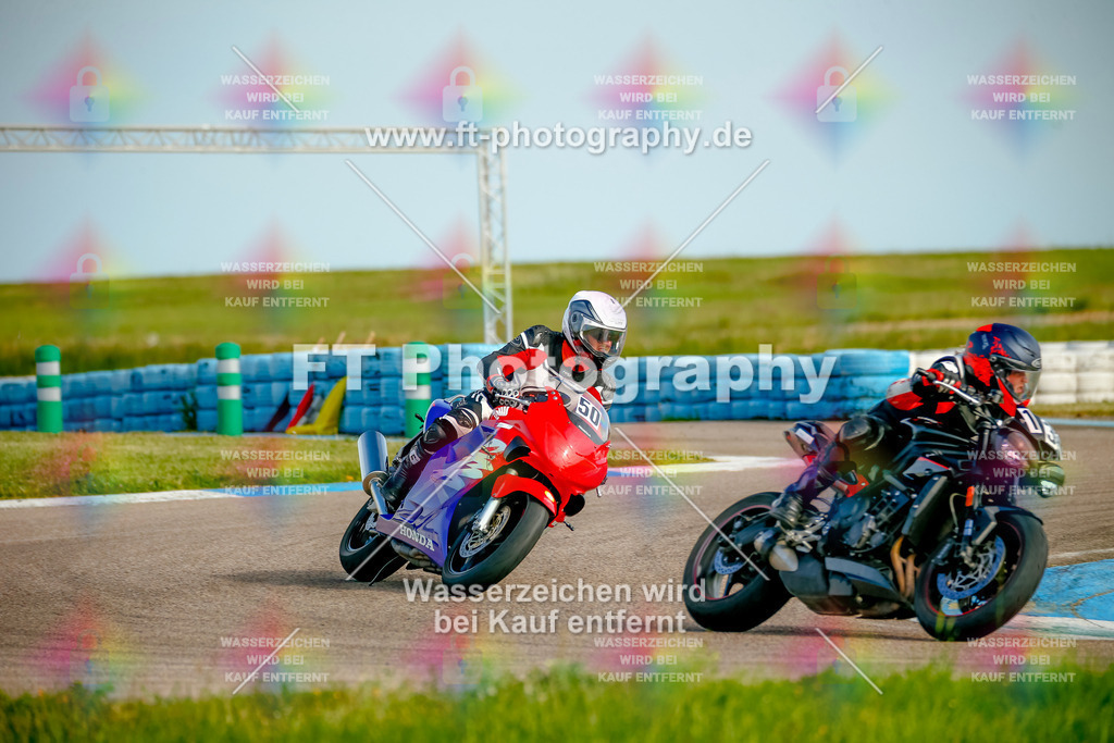 _MOT0112 | Hier findet Ihr Bilder von Touristenfahrten auf der Nürburgring Nordschleife oder von anderen Veranstaltungen die ich besucht habe. Viel Spass beim Durch Schauen 