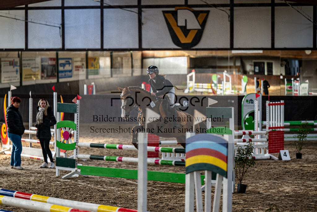 20240309-DOS_5693 | Entdecke hochwertige Reitturnierfotos von Foto Oger. Professionell, emotional und authentisch – jetzt Lieblingsmomente im Shop bestellen.Deutschlandweite Turnierfotografie. - Realisiert mit Pictrs.com