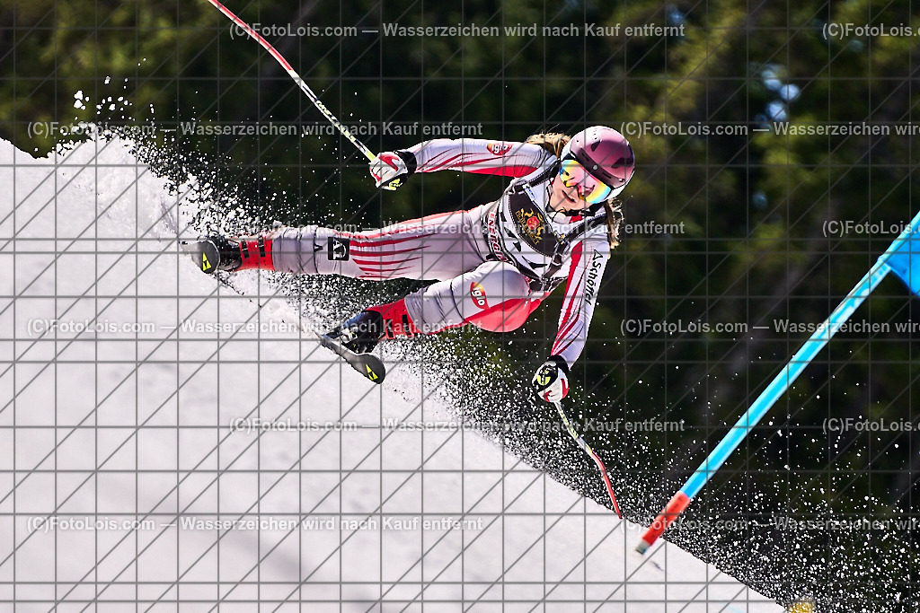 ALP1171_Reiteralm_MASTERS-LM_RTL_Mannsberger Verena | (C)FotoLois.com, Alois Spandl. Steirische MASTERS-Landesmeisterschaften Ski alpin mit Wien und Salzburg, Reiteralm, Sa 13. April 2024.
