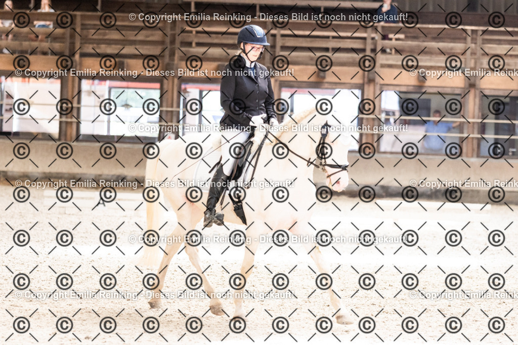 CL5A6302 | Emilia Reinking Fotografie - Realisiert mit Pictrs.com