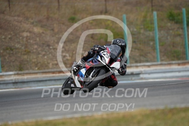 2024_08_02_PBK_15572 | Sportfotografie; SlowMotion; Video; Rennstrecke; Hafeneger; Speer; Racing; RSE; BMW; CBO; Trackday; Motorsportarena; Hockenheimring; Brno; Most; Barcelona; Valencia