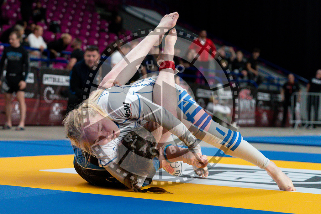 20250517PBB1515 | Athletes compete during the first day of the ADCC Amateur World Championship on May 15, 2025 in Warsaw, Poland. © Chiara Dazi / photoblackbelt