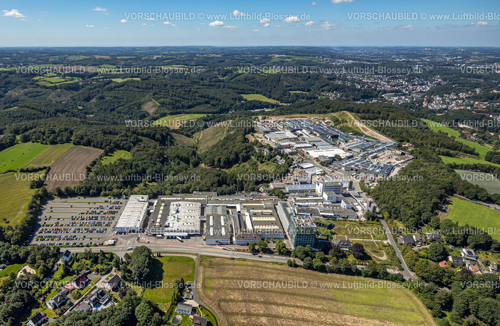 Ennepetal230801223 | Luftbild, Dorma Siegfried Jacob Metallwerke GmbH mit Solardach, dormakaba Deutschland GmbH, Voerde, Ennepetal, Ruhrgebiet, Nordrhein-Westfalen, Deutschland
