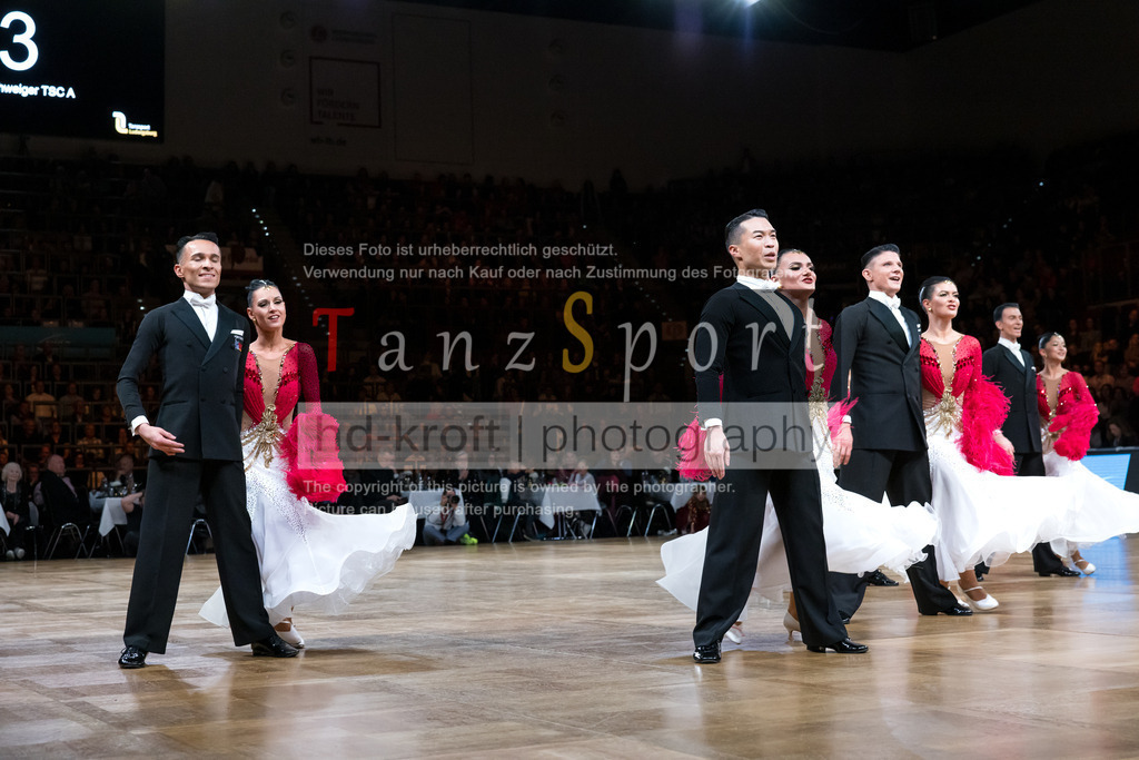 20241109_DM-Formationen_5325 | Tanzsportbilder, Standardtanz, Lateintanz, WDSF, DTV, LTVB, dancecomp, goc, hessen tanzt, blaues band der spree, walzer, tango, wiener walzer, slowfox, quickstepp, samba, rumba, cha-cha-cha, paso doble. jive, hd-kroft photography, turniertanzsport