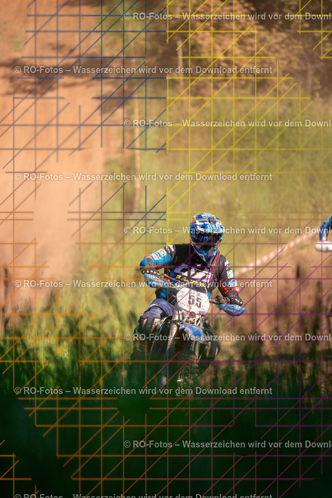 Wolfshausen 3 Lauf -1360 | Sportfotografie von RO-Fotos: Motorsport, Motocross, Enduro, Laufveranstaltungen und Triathlon. Professionelle Fotos von Sportlern und Events. - Realisiert mit Pictrs.com