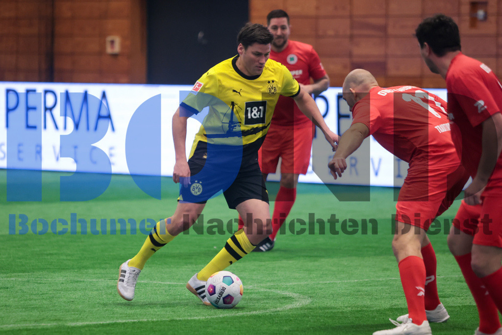 Hallenmasters Castrop-Rauxel - Legendenturnier {date} -  | {headline}



(Foto: Sebastian Sendlak / BOND)

 - Realisiert mit Pictrs.com