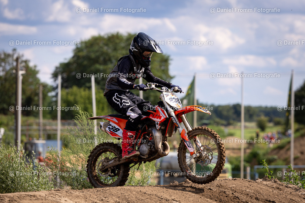 0V8A2522 | DanielFrommFotografie - Realisiert mit Pictrs.com