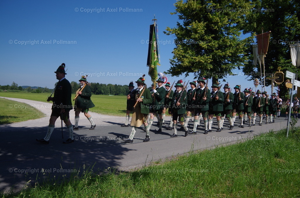 IMGP6188 | fotografiert von Axel PollmannLeonhardi Wallfahrt Benediktbeuern und Murnau, Fronleichnam, Fasching, Landschaft im Loisachtal und Benediktbeuern  - Realisiert mit Pictrs.com