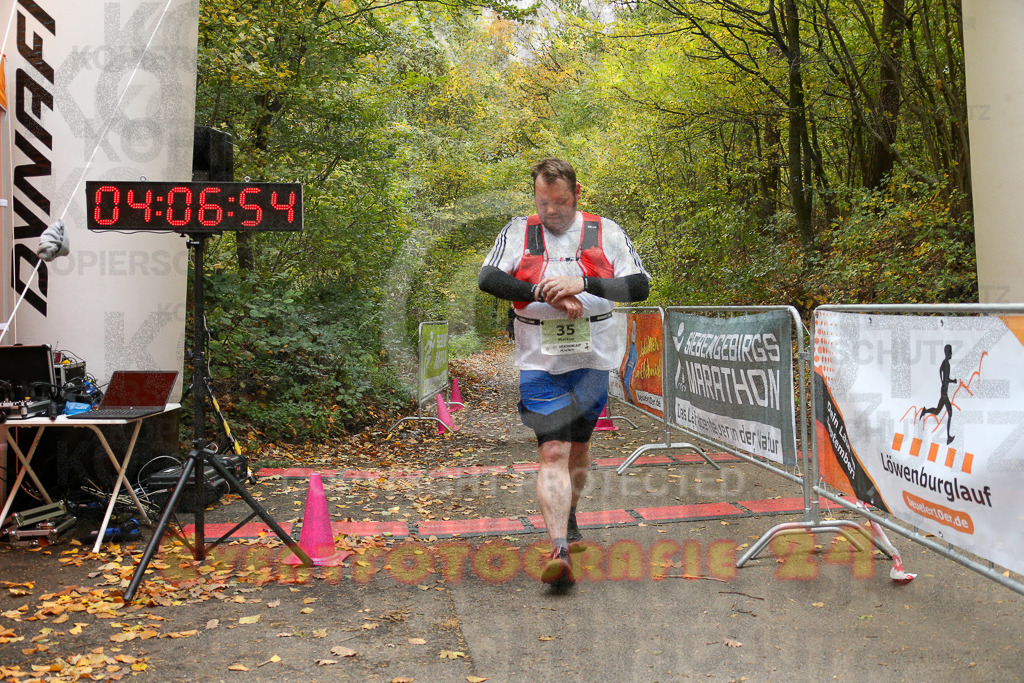 251026_1408_EX1_4136 | Sportfotografie im Rhein-Sieg Kreis, Köln, Bonn, NRW, Rheinland Pfalz, Hessen, etc. Unser Tätigkeitsfeld umfasst den Laufsport vom Volkslauf über den Marathon, Duathlon, Triathon bis zum Ultralauf wie Kölnpfad Ultra oder Schindertrail.