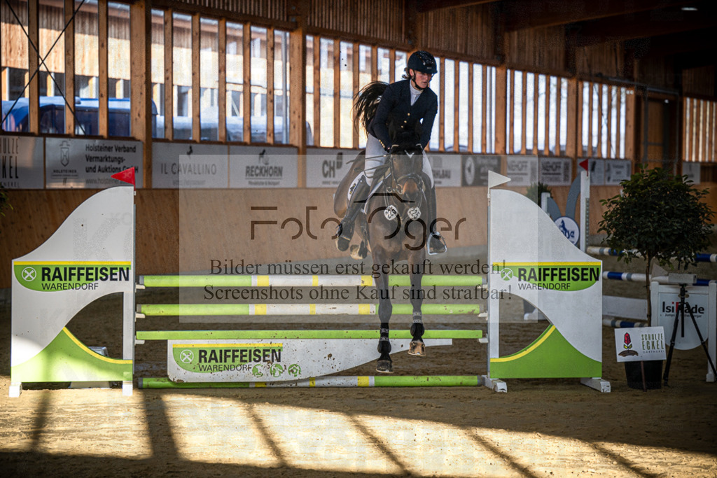 DOS_0853 | Entdecke hochwertige Reitturnierfotos von Foto Oger. Professionell, emotional und authentisch – jetzt Lieblingsmomente im Shop bestellen.Deutschlandweite Turnierfotografie. - Realisiert mit Pictrs.com