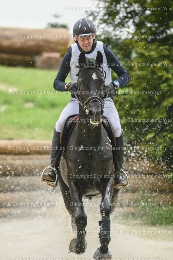 20230513_CCI2_Section2_Gelände_0486 | equistock