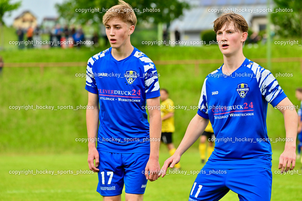 SV Wernberg vs. FC Faakersee | #17 Sandro Christopher Matschek SV Wernberg, #11 Noah Moser SV Wernberg, SV Wernberg vs. FC Faakersee, SV Wernberg vs. FC Faakersee am 01.06.2024 in Wernberg (Sportplatz Wernberg), Austria, (Photo by Bernd Stefan)