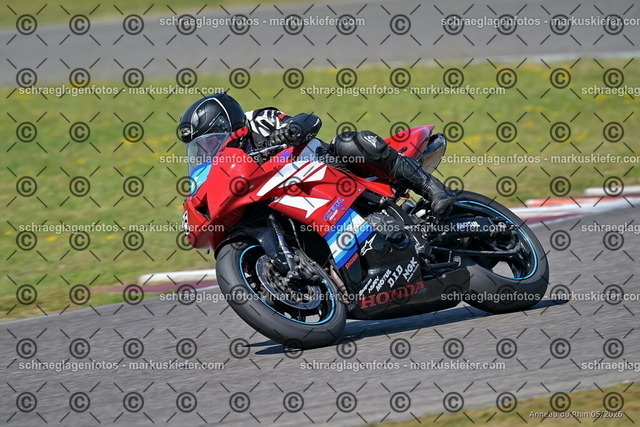 26BT01-1833 | 095 - Realisiert mit Pictrs.com