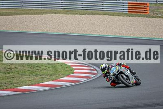 spof3954 | Professionelle Fotos von Sportveranstaltungen, aber auch Hochzeiten und anderen Events. - Realisiert mit Pictrs.com