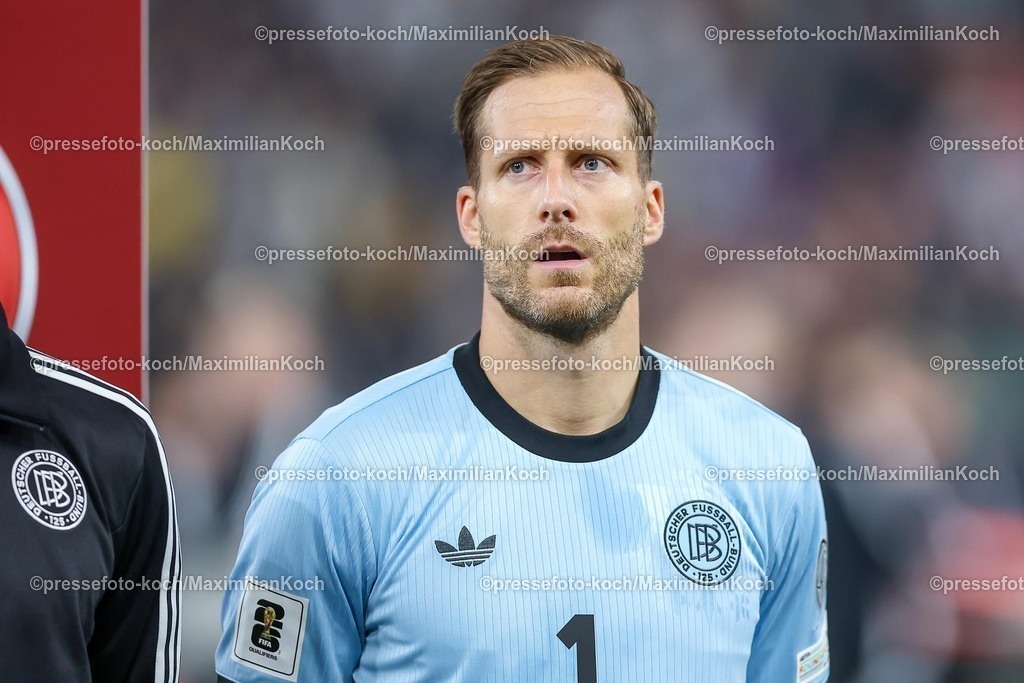 DFB10102502074 | 10.10.2025, Fußball, Länderspiel, Deutschland - Luxemburg, UEFA WM-Qualifikation, 2025/2026, Gruppe A, PreZero Arena in Sinsheim: Torwart Oliver Baumann (GER #01) DFB regulations prohibit any use of photographs as image sequences and or quasi-video.