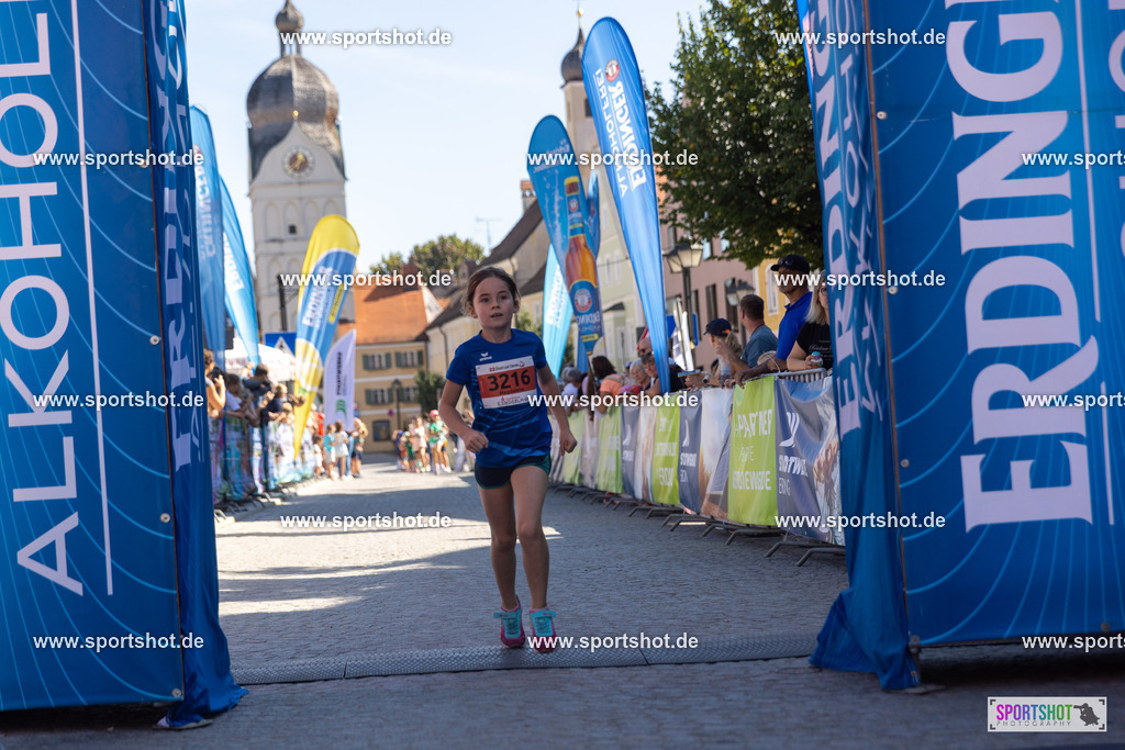 VJ__3313 | Stadtlauf Erding 2025 #stadtlauferding #erdingstadtlauf #stadtlauf_erding #laufmotivation #trisporterding #yourpictrs #sportshot_your_pictrs
