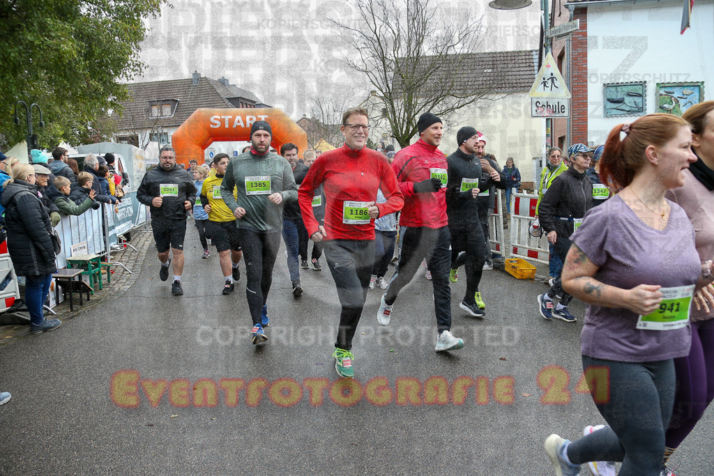 251130_1025_EX1_4989 | Sportfotografie im Rhein-Sieg Kreis, Köln, Bonn, NRW, Rheinland Pfalz, Hessen, etc. Unser Tätigkeitsfeld umfasst den Laufsport vom Volkslauf über den Marathon, Duathlon, Triathon bis zum Ultralauf wie Kölnpfad Ultra oder Schindertrail.