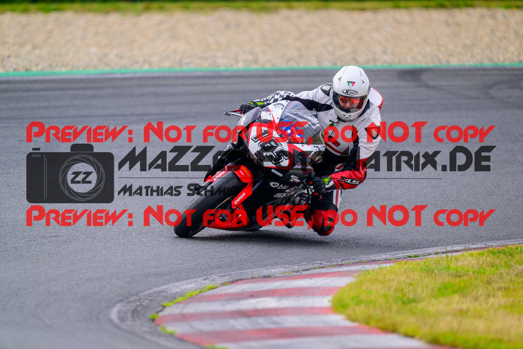 MaZZes_FotoMatrix_240724_6007705_4442 | BLAU