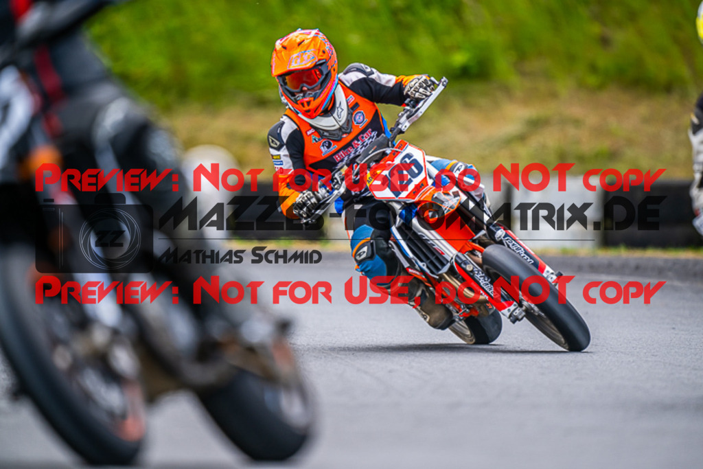 MaZZes_FotoMatrix_220528_9489 | Fotograf Mathias Schmid
Sportfotograf,
Eventfotograf,
Hochzeitsfotograf,
Portraitfotograf