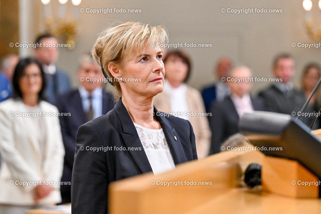 Landhaus Linz_ Promenade_ Landtagssitzung_ 24.10.2024-18 | 24.10.2024, Landhaus Linz AUT, Promenade, Landtagssitzung, im Bild Doris Staudinger (VP, LAbg.)