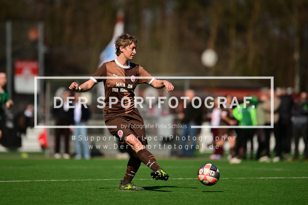 Fußball I Frauen I Saison 2025-2026 I Kreisliga I 18. Spieltag I HNT - FC St. Pauli IV I 124848 | Der Sportfotograf. - Realized with Pictrs.com