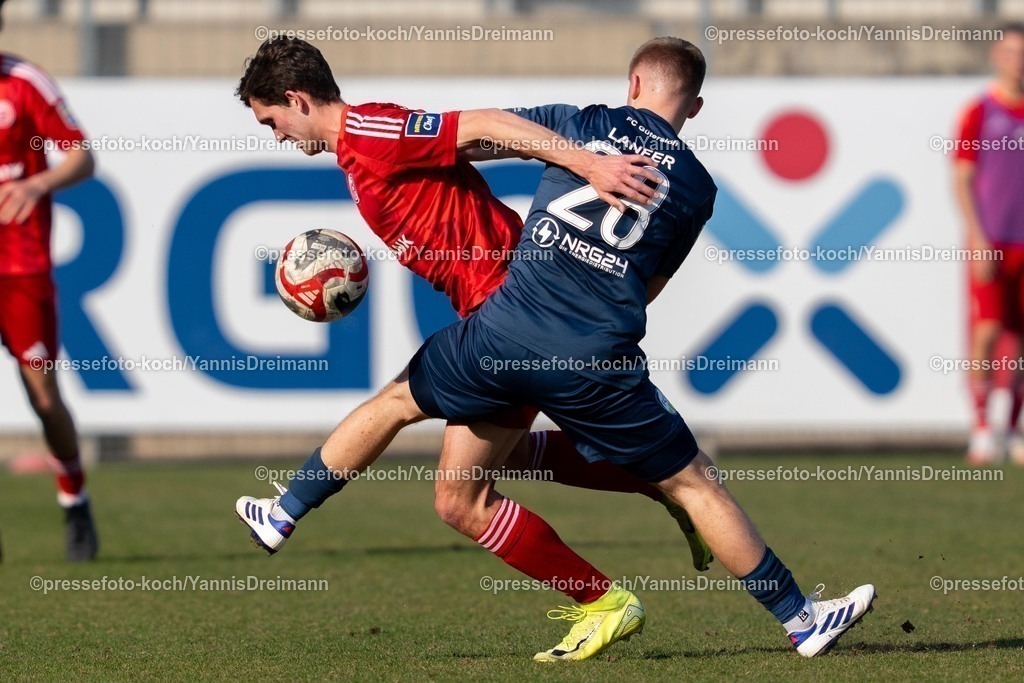 xYDR08032501079 | 08.03.2025, xydrx, Fußball, Fortuna Düsseldorf II (U23) - FC Gütersloh, Regionalliga West, Paul-Janes-Stadion: Luca Majetic (Düsseldorf II #9) im Zweikampf gegen Erik Lanfer (FC Gütersloh #28)