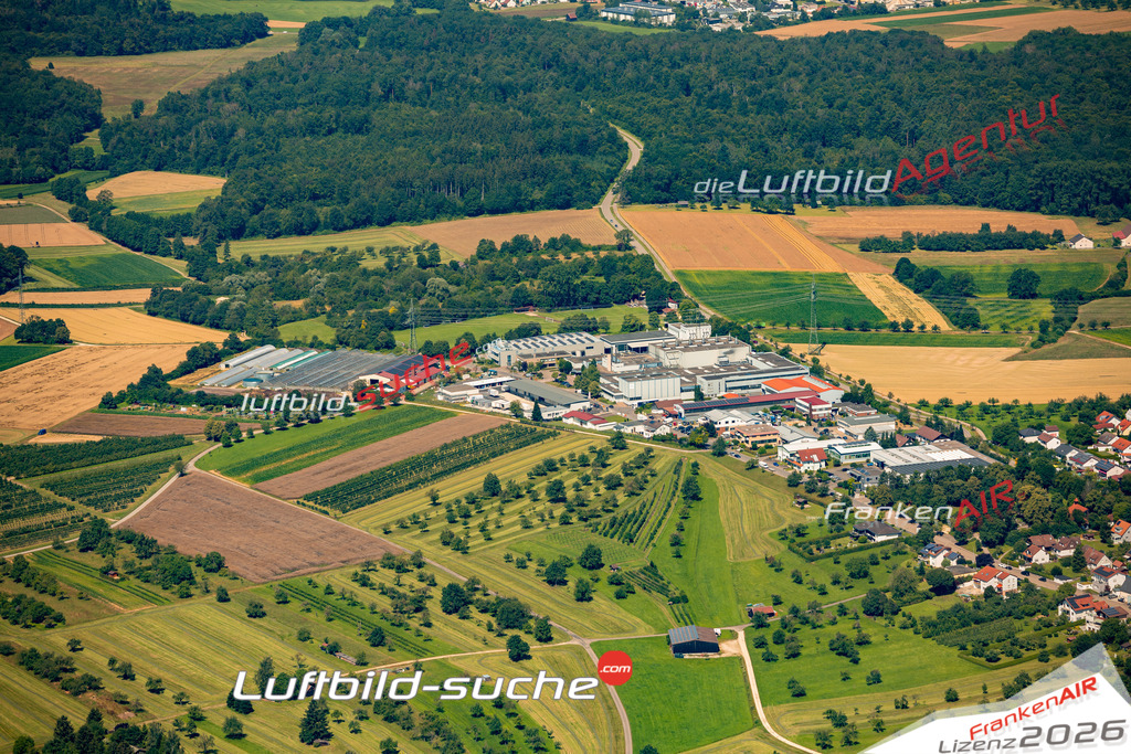 Das Luftbild zeigt :  Hattenhofen - Die Luftaufnahme wurde 2024 vom UL-Flugzeug aus erstellt ( keine Drohne ) - Hochauflösende Luftaufnahme - Für grossformatige Ausdrucke geeignet. Die Geschenkidee !Mit Lizenz und Bildrechte bestellbar