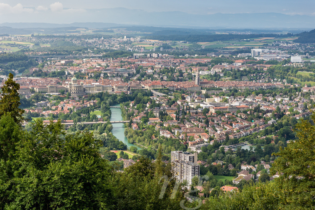 view over Bern from Gurten | view over the oldtown of the city of Bern from Gurten - Realisiert mit Pictrs.com
