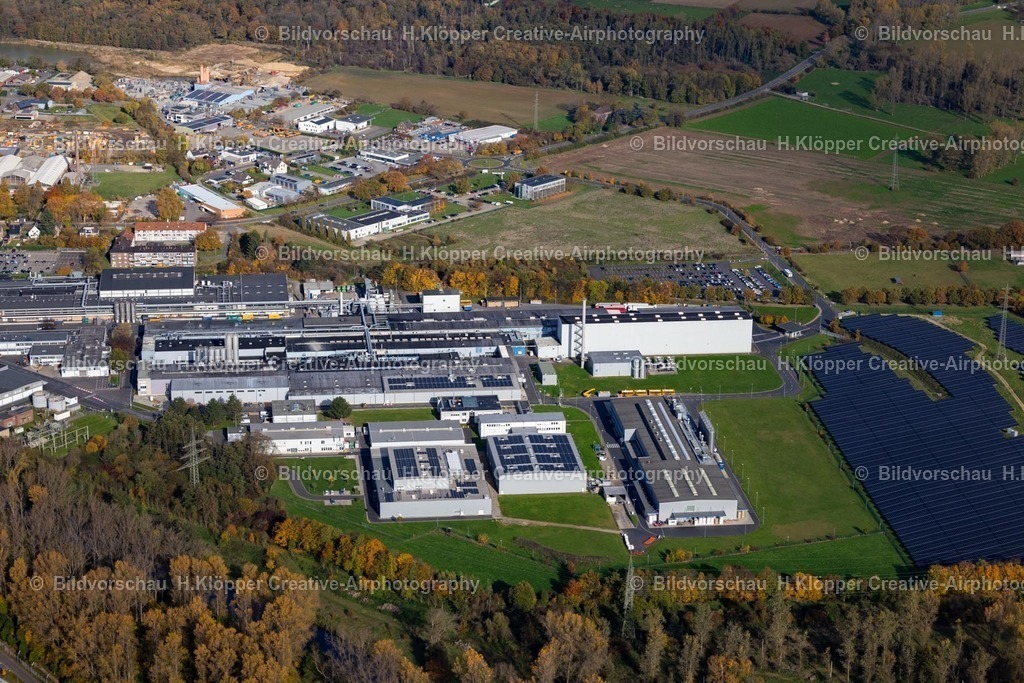 Luftbilder Linnich-7071 | Luftbildfotografie Werksgelände "SIG Combibloc GmbH" in Linnich im Bundesland Nordrhein-Westfalen, Deutschland - Realisiert mit Pictrs.com