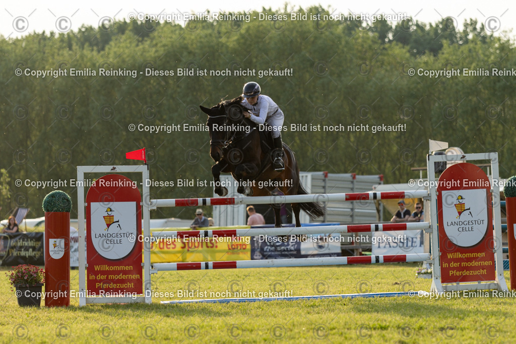 CL5A1421 | Emilia Reinking Fotografie - Realisiert mit Pictrs.com