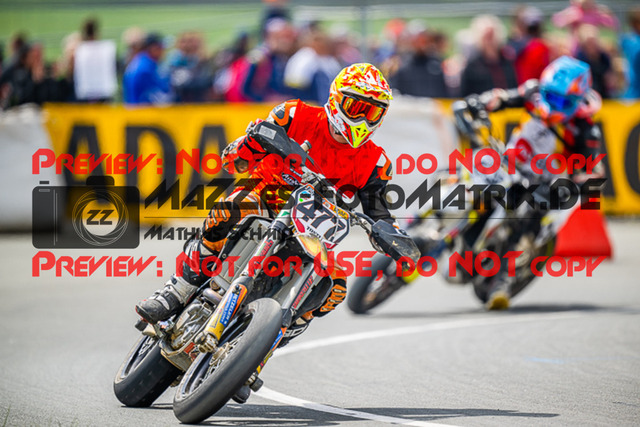 MaZZes_FotoMatrix_230507_4765 | UE40