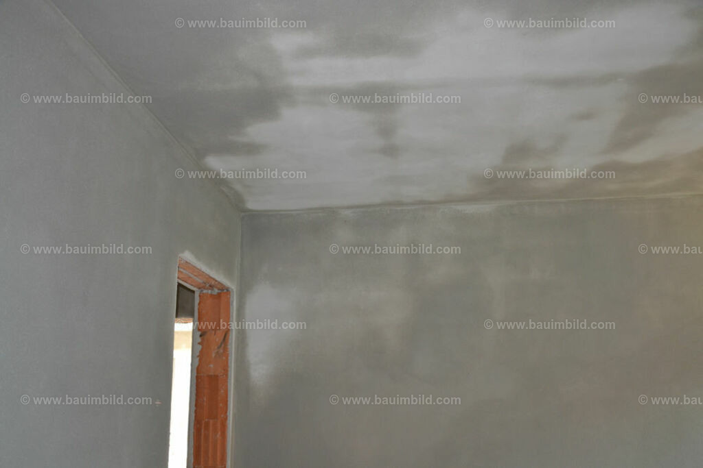 bib-lg18-putzarbeiten-0127 | Nach LV-Leistungsgruppen sortierte Detailfotos über den Bau eines Hauses. Alle Hausbau-Bilder direkt vom Urheber und Autor der Website Haus-Selber-Bauen.com