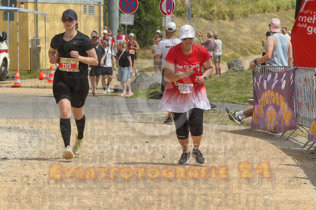 250614_1339_EV4_1192 | Sportfotografie im Rhein-Sieg Kreis, Köln, Bonn, NRW, Rheinland Pfalz, Hessen, etc. Unser Tätigkeitsfeld umfasst den Laufsport vom Volkslauf über den Marathon, Duathlon, Triathon bis zum Ultralauf wie Kölnpfad Ultra oder Schindertrail.