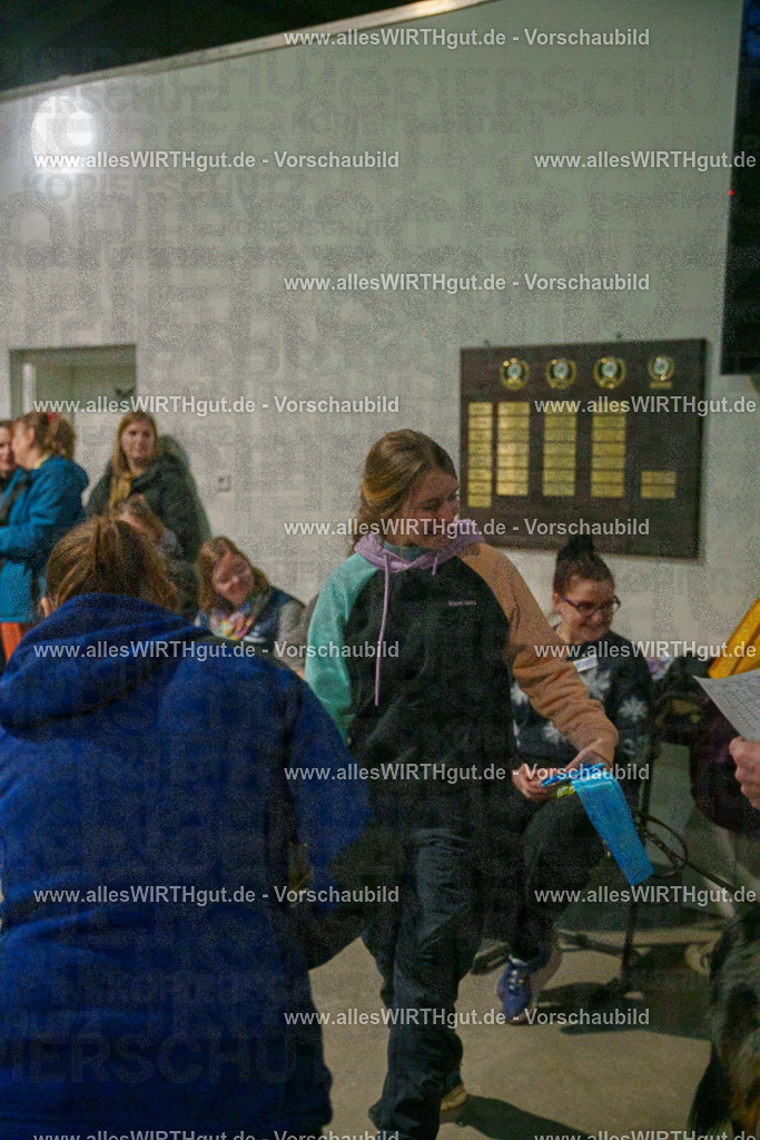 7R504682 | Professionelle Tierfotografie in Mönchengladbach von Daniel Wirth (allesWIRTHgut). Liebevolle & natürliche Bilder von Hunden & Katzen für unvergessliche Erinnerungen.