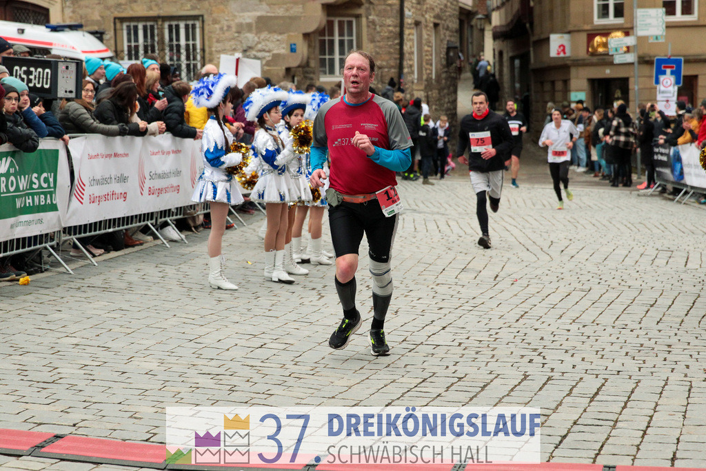 VR Bank Hauptlauf 10000m | 3 Koenigslauf 2023 - Realisiert mit Pictrs.com