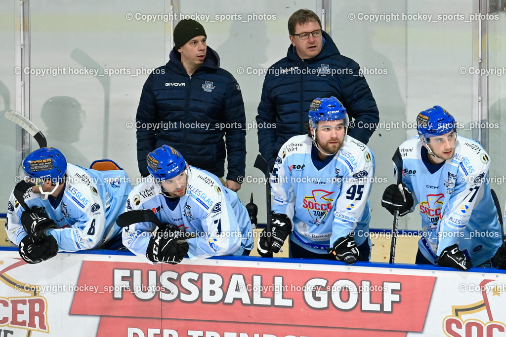 ESC Steindorf vs. USC Velden 4.1.2023 | Assistentcoach ESC Steindorf MAYER Michael, Headcoach ESC Steindorf MOSER Robert, #8 Martinz Christof, #79 Petrik Benjamin, #95 Gelfanov Ruslan, #77 Wuntschek Manuel