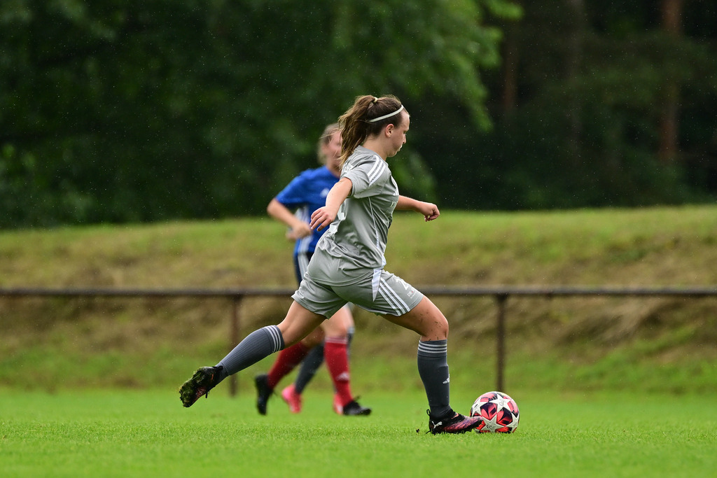 Fußball I Frauen I Saison 2025-2026 I Bezirkspokal I Qualifikation I TSV Stelle - TuS Fleestedt | Der Sportfotograf. - Realisiert mit Pictrs.com