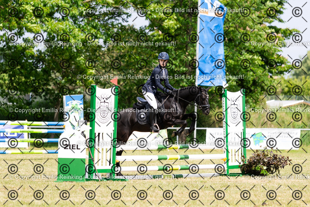 CL5A7629 | Emilia Reinking Fotografie - Realisiert mit Pictrs.com