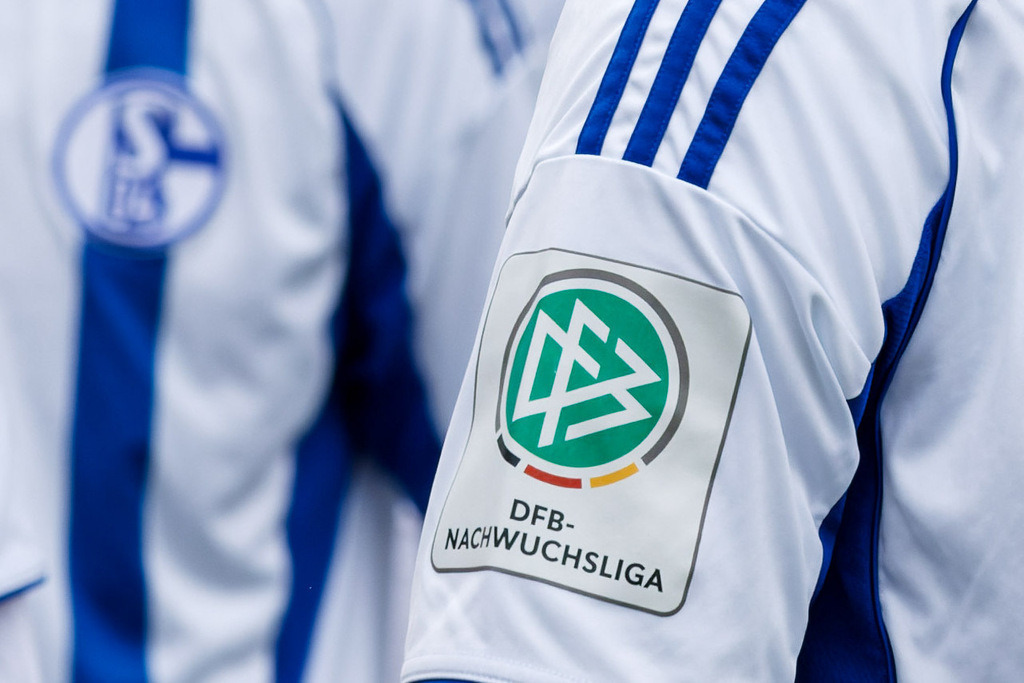 20260412-FCHS04_007 | 1.FC Heidenheim 1846 vs. FC Schalke 04, Fußball, U19, A-Junioren, NWL, U19-DFB-Nachwusliga, 2025/2026, 8. Spieltag, 12.04.2026 in Heidenheim, Walter-Birkhold-Jugendstadion (Foto: Michael Bulling) - Realisiert mit Pictrs.com