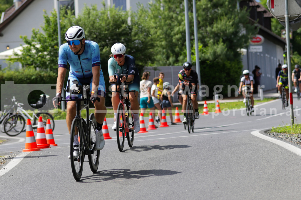 Klagenfurt 2026 | Tamás Zsenák (HUN) Maud Schockaert (BEL) Ironman, Klagenfurt 2026,  Lambichl, Klagenfurt , Austria. Photo: Ernst Krawagner - Realisiert mit Pictrs.com