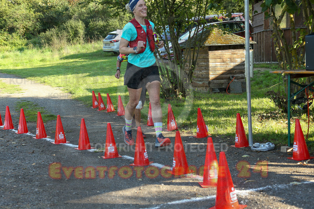 230826_1808_EX1_1809 | Sportfotografie im Rhein-Sieg Kreis, Köln, Bonn, NRW, Rheinland Pfalz, Hessen, etc. Unser Tätigkeitsfeld umfasst den Laufsport vom Volkslauf über den Marathon, Duathlon, Triathon bis zum Ultralauf wie Kölnpfad Ultra oder Schindertrail.