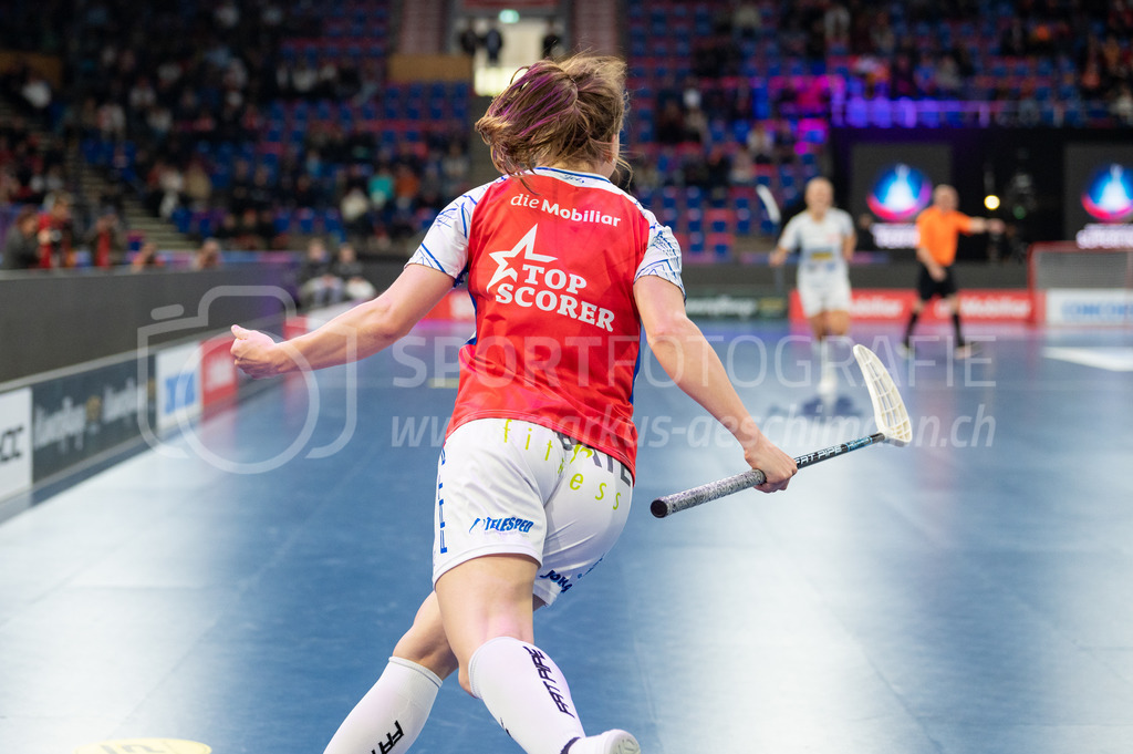 Piranha Chur vs Kloten-Dietlikon Jets - 23. April 2022 | Piranha Chur vs Kloten-Dietlikon Jets
Stimo Arena, Kloten
#8 Brigitte Mischler (Kloten-Dietlikon Jets) erzielt das 0:4.
Bild: Sportfotografie Markus Aeschimann | www.markus-aeschimann.ch - Realisiert mit Pictrs.com