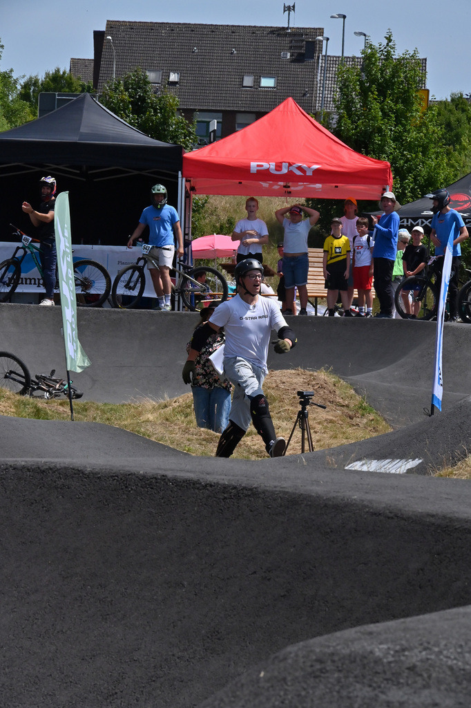 DSC_6893-cam-florian | German Pumptrack Series - Realisiert mit Pictrs.com